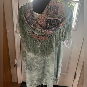 ONE WORLD Green Short Sleeve Top with scarf